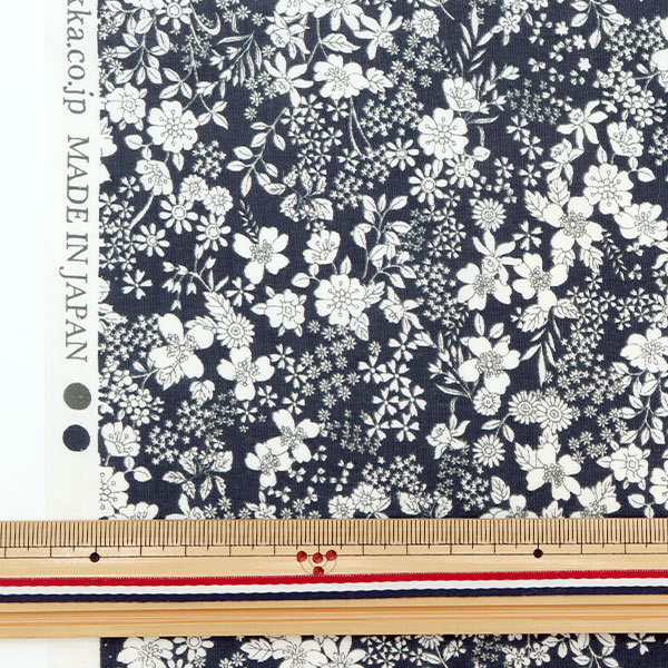 フラメンコファルダ　エスカルゴタイプ　グリーン×花柄① フラメンコファルダ エスカルゴタイプ グリーン×花柄①