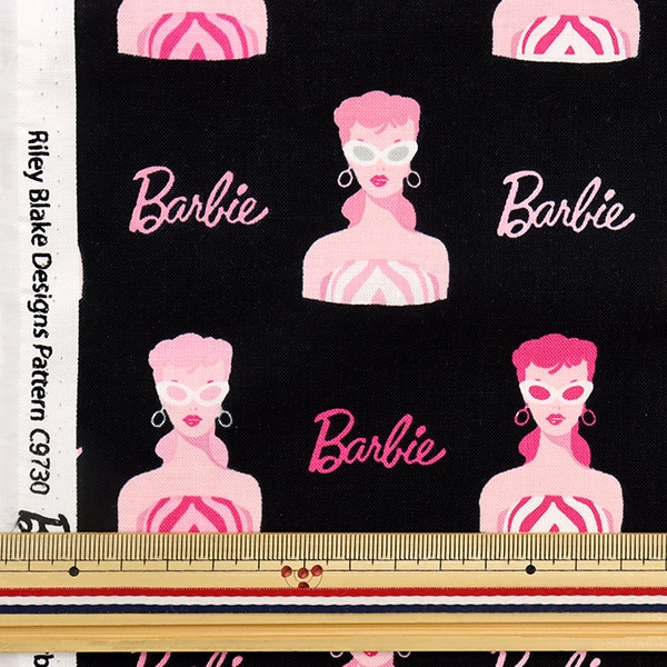 数量5から】 生地 『USAコットン Barbie ブラック C9730-BLACK』 生地