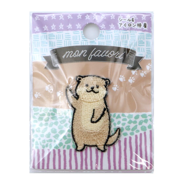 カワウソと魚　フェルト名札　ワッペン カワウソと魚 フェルト名札 ワッペン