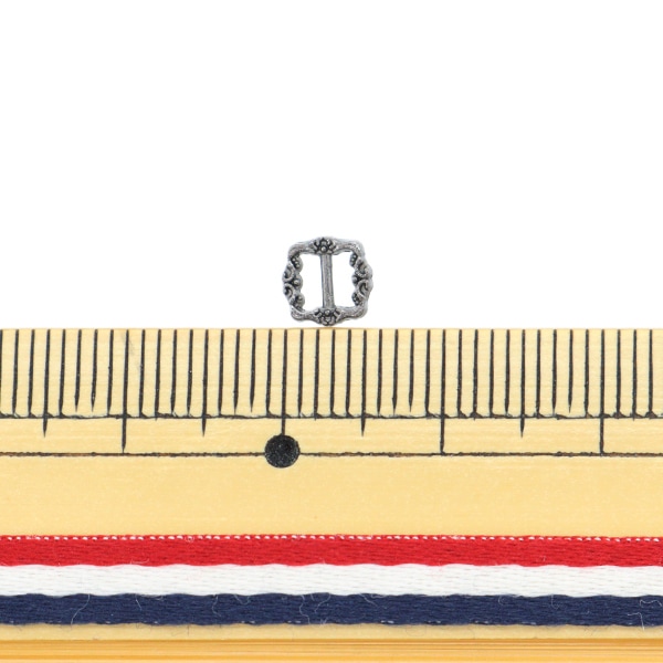 手芸パーツ 『ドールドレスパーツ ミニバックル アンティーク DDP-09