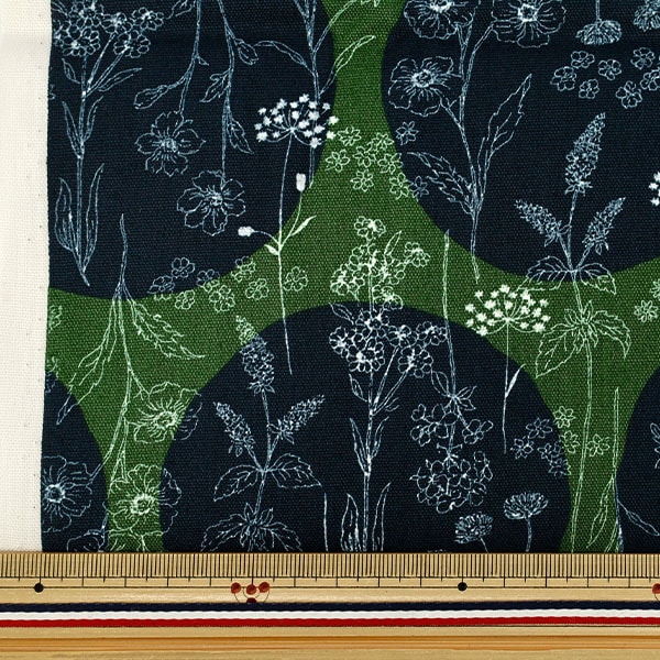 生地 『オックス お花と水玉のセレナーデ カットクロス 約110×50cm