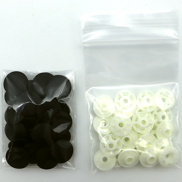 ボタン 『CHERRY LABEL プラスチックスナップ サングリップ 13mm 12個