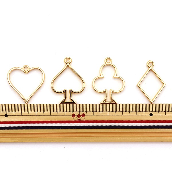 レジンパーツ 『レジン枠 トランプマーク ゴールド 4個セット KJCHM