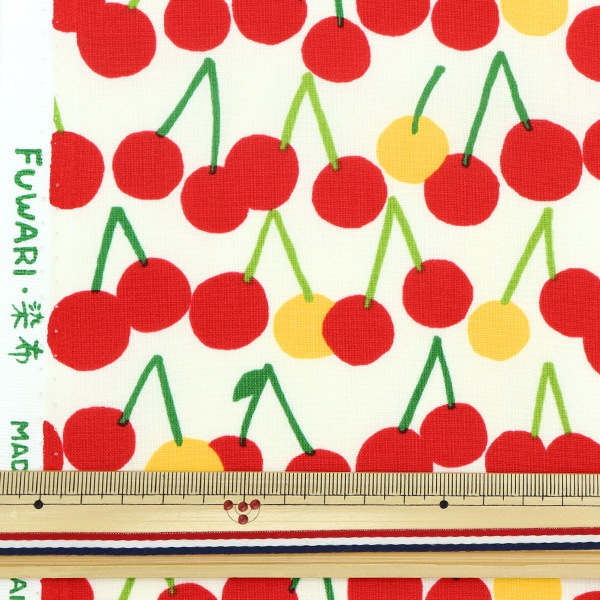 数量5から】 生地 『シーチング サクランボ 白 8800-3A』 生地,種類