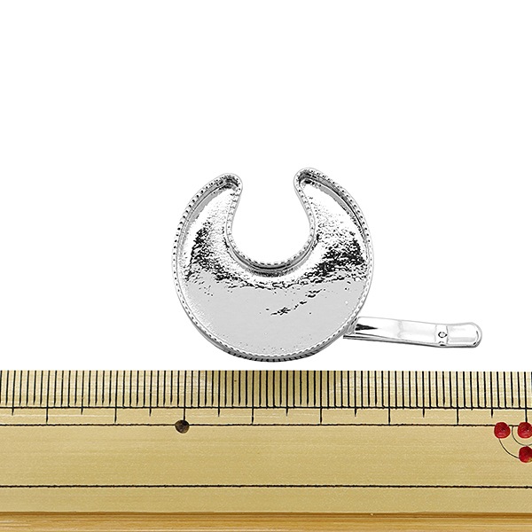 手芸金具 『月フレーム フックポニー用 シルバー 271/0370』 ビーズ