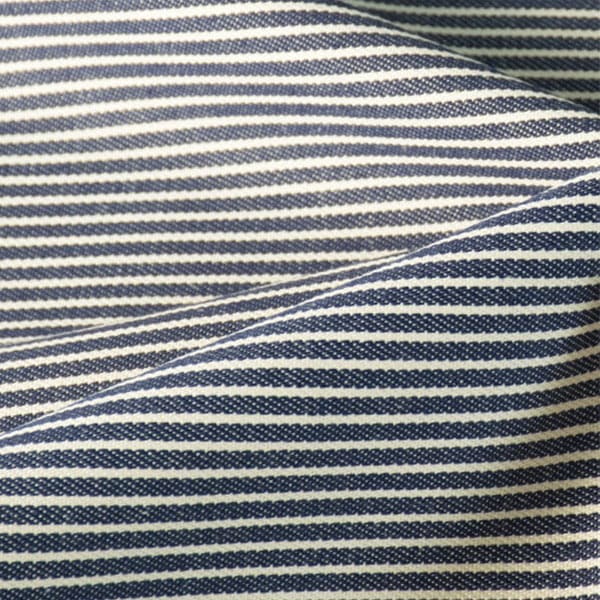 数量5から】 生地 『オックス デニム調プリント ロギー サックスブルー