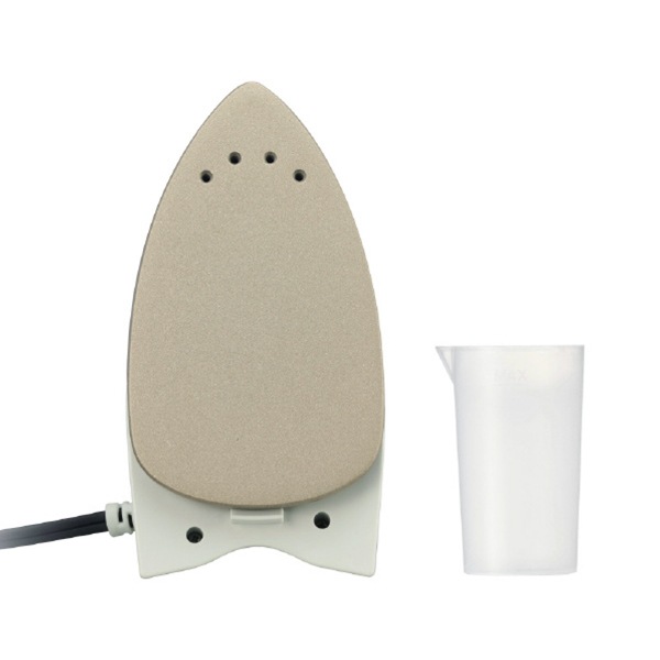 mi スチームアイロン ホワイト・グリーン 楽天市場】シービージャパン スチームアイロン グリーンの通販