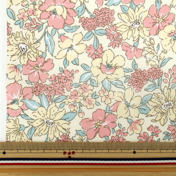 未使用イエロー花柄カンタキルト 数量5から】 生地 『TCバチスト 中花柄 イエロー AP4790-2C』 生地,柄