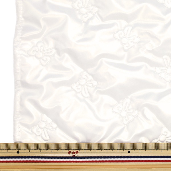 生地 『メタリックリボンキルトカットクロス 約65cm×100cm ホワイト C