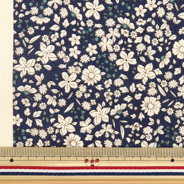 数量5から】 生地 『シーチング ホワイトフラワー ネイビー ACS1098-C