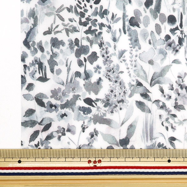 生地 『リバティ・ファブリックス ラミネートカットクロス 約33