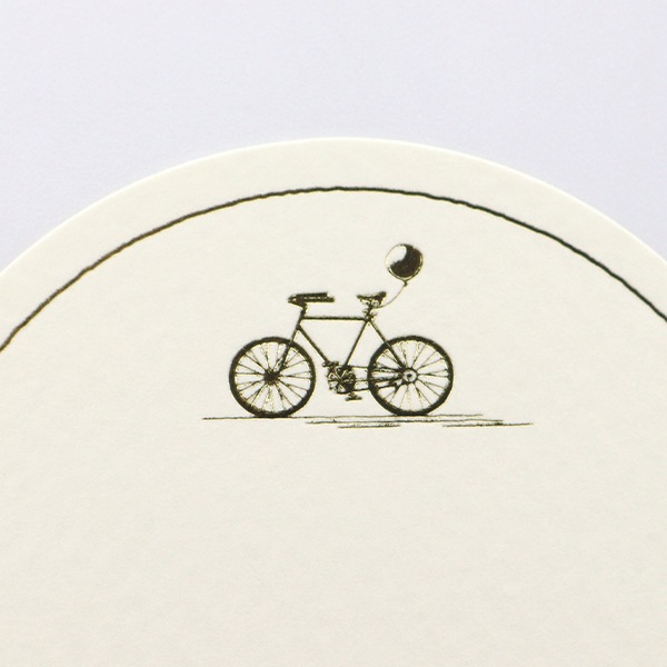 文具 『メモリーズ ミニカード 自転車と風船 TC0B2』 包む