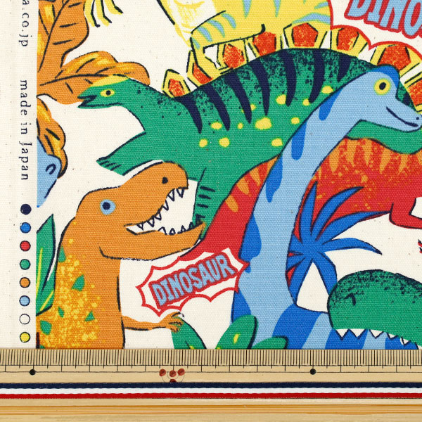 数量5から】 生地 『オックス パワフルアニマル 恐竜柄 キナリ YGA