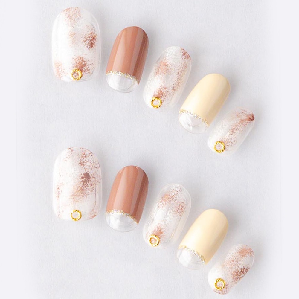 カフェラテカラーのボカシネイル（K02001-R-C）