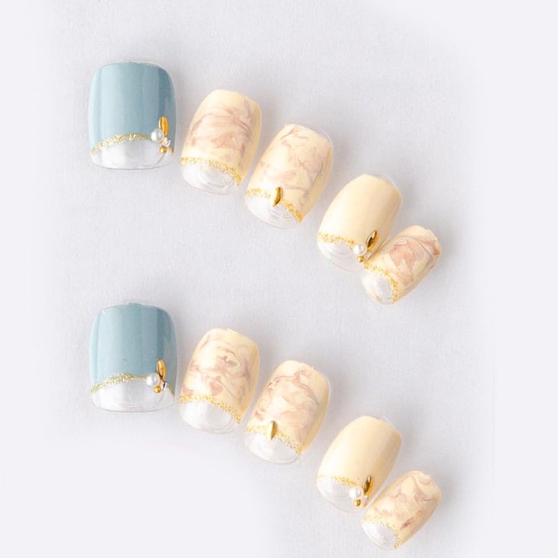 グレーサックスとマイルドカフェラテ（K02003-Q-C）