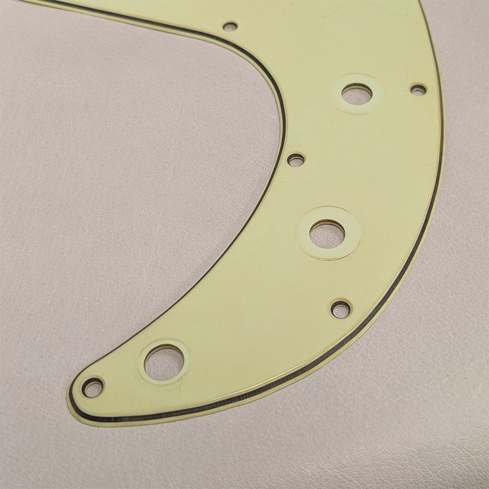 【YJB PARTS】 PB 60's プレシジョンベース用ピックガード レリックミントグリーン3P インチ 【宅配便A】