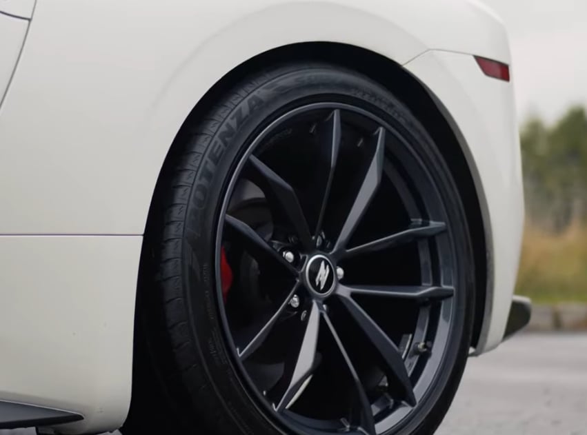 野*黒様 日産ディーゼル センターキャップ 楽天市場】ホイール センターキャップ 69mm 4個入 銀 黒 無地 汎用 DIY