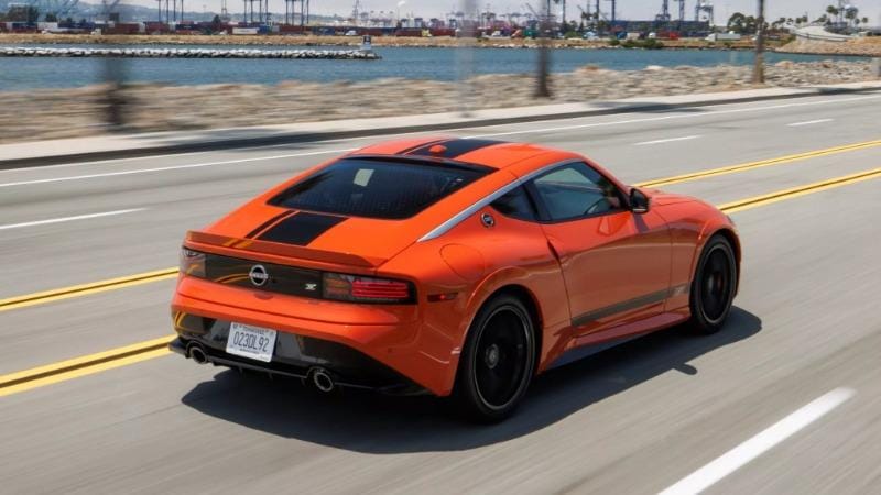 zero様 オーダーページ オーバーフェンダー＋ワタナベで足元を硬派に | ossanauto