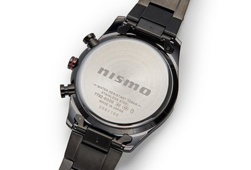 日産　ニスモ　クロノグラフ チタンウォッチ シルバー　腕時計　NISMO 廃盤品 日産 ニスモ クロノグラフ チタンウォッチ シルバー 腕時計 NISMO 廃盤品