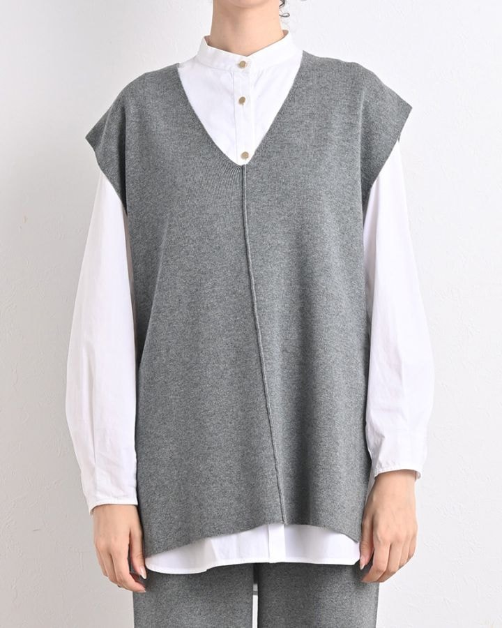 ウールコットンVネックベスト《セットアップ対応》
