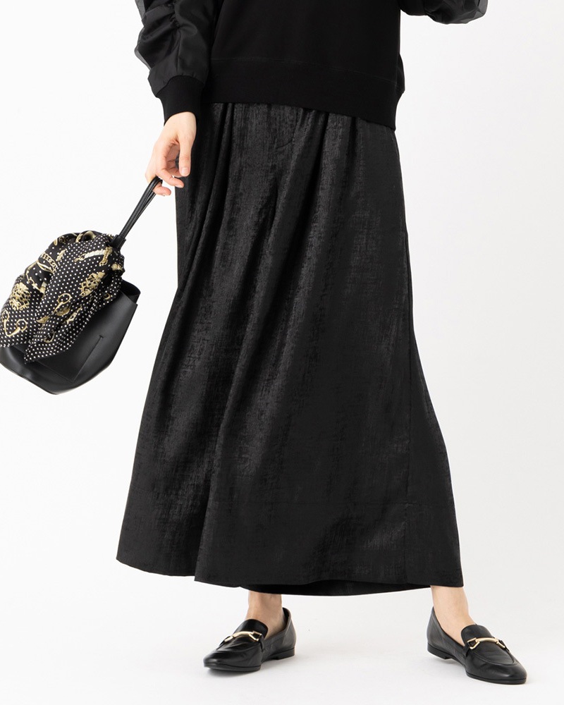 フロントタックアクセントドレープパンツ