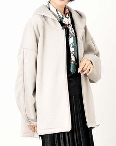 ダンボールポンチ裾ドロスト入りフーディーブルゾン|OUTER