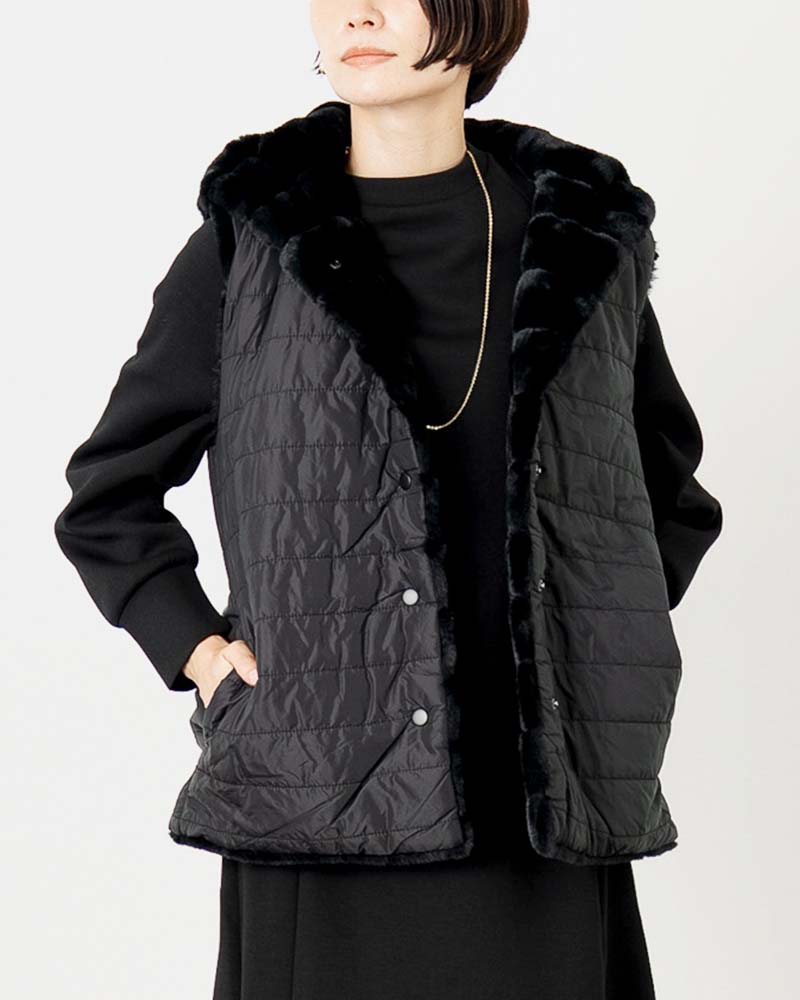 リバーシブルフェイクファーフーディー中綿ジレ | OUTER | 元町