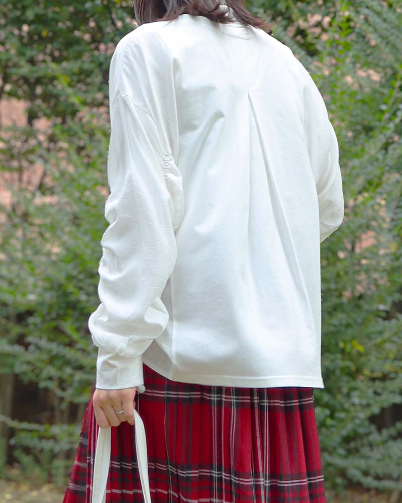 異素材切替ギャザースリーブプルオーバー