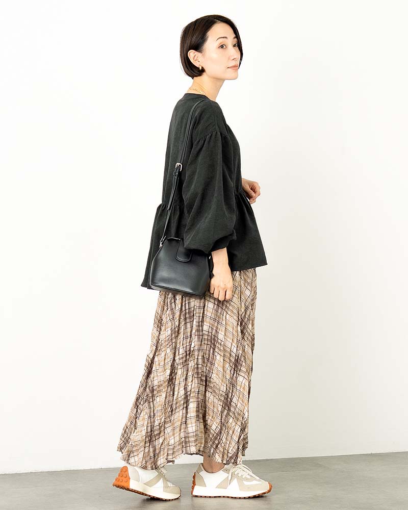 ピーチスキンボリュームスリーブペプラムブルゾン