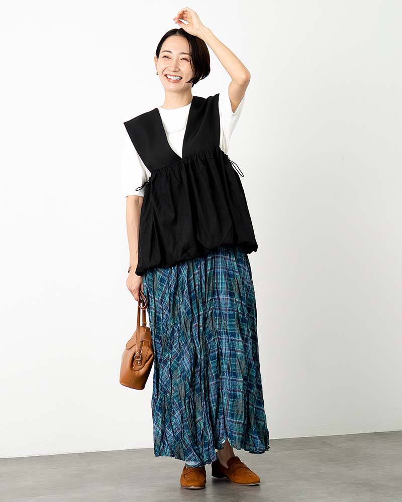 異素材切り替えバルーンペプラムベスト