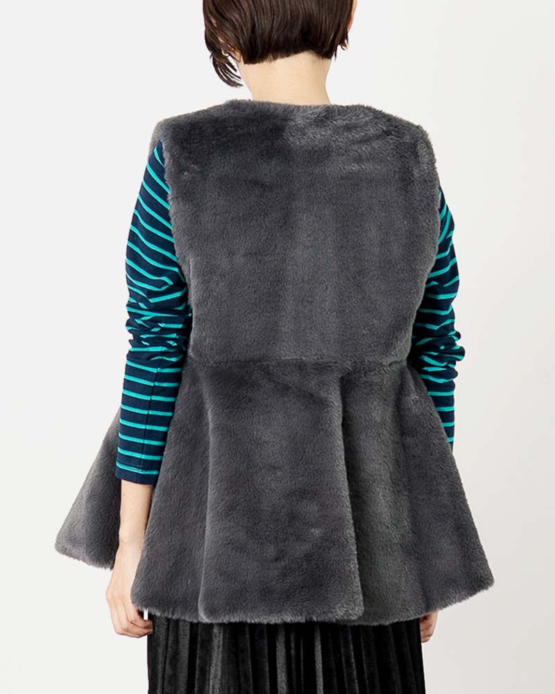 フェイクファーペプラムジレ