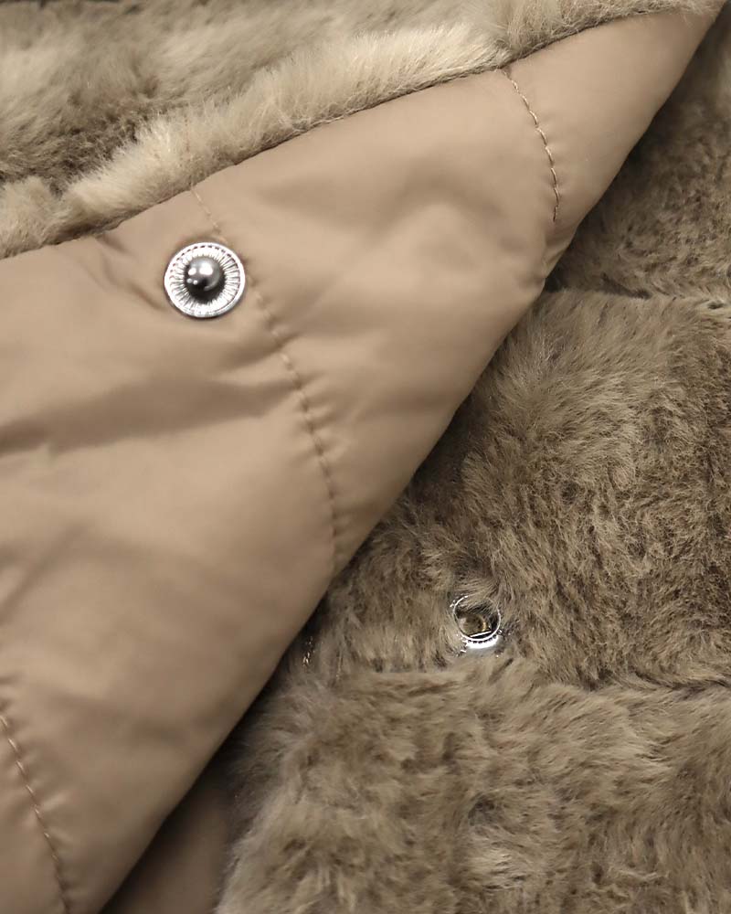 リバーシブルフェイクファーフーディー中綿ジレ