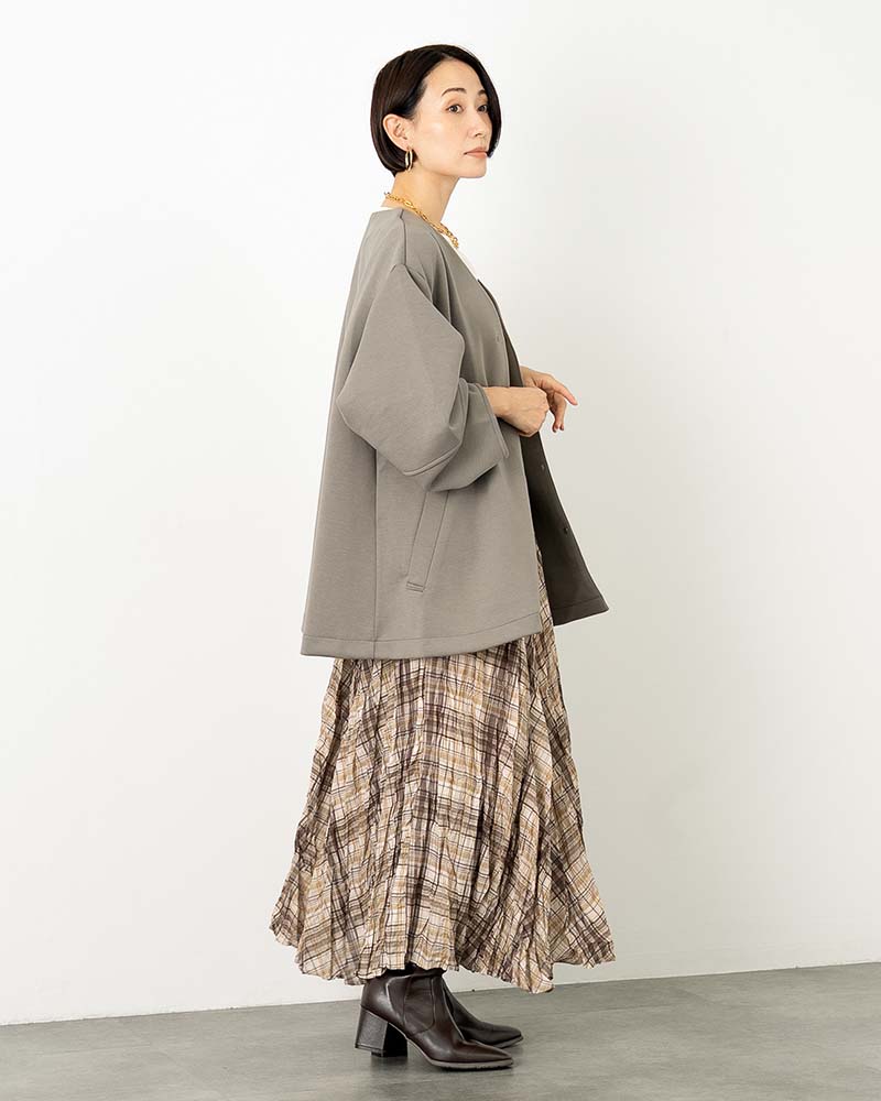 ダンボールポンチバックタックノーカラーライトコート | OUTER