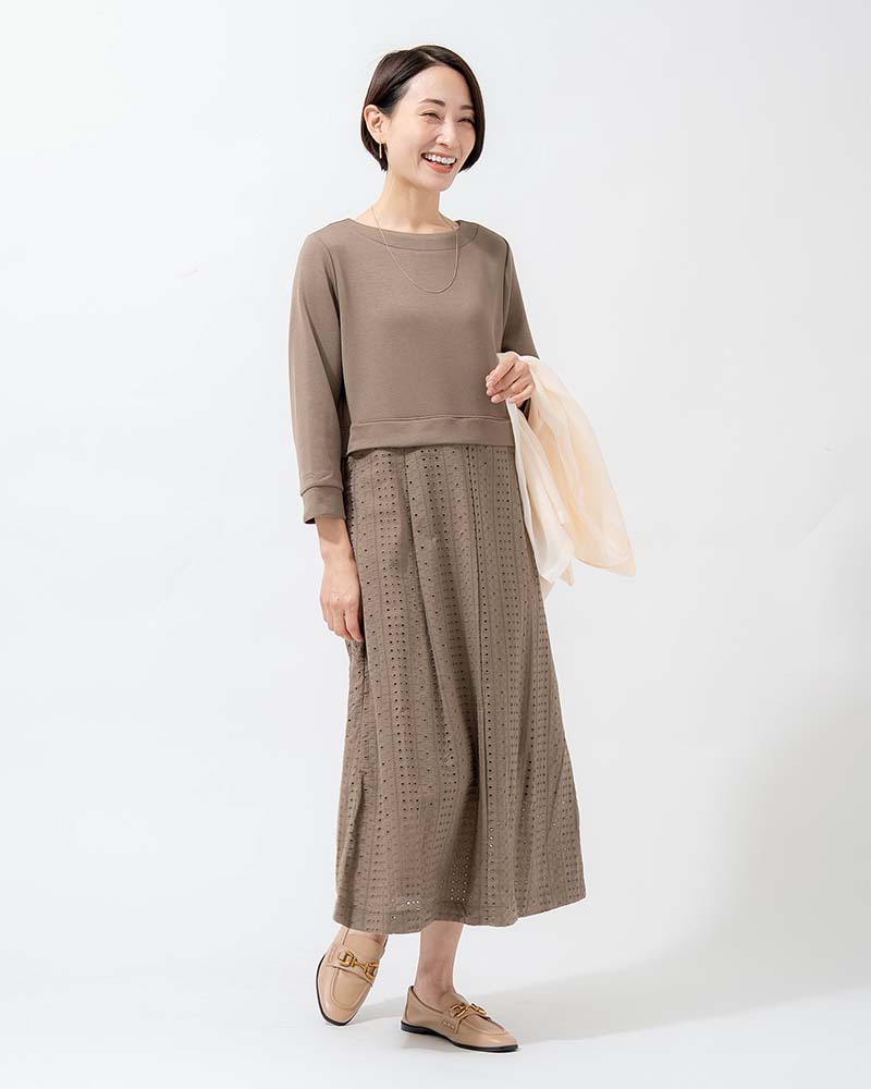 カットワーク刺繍レース切り替えAラインワンピース