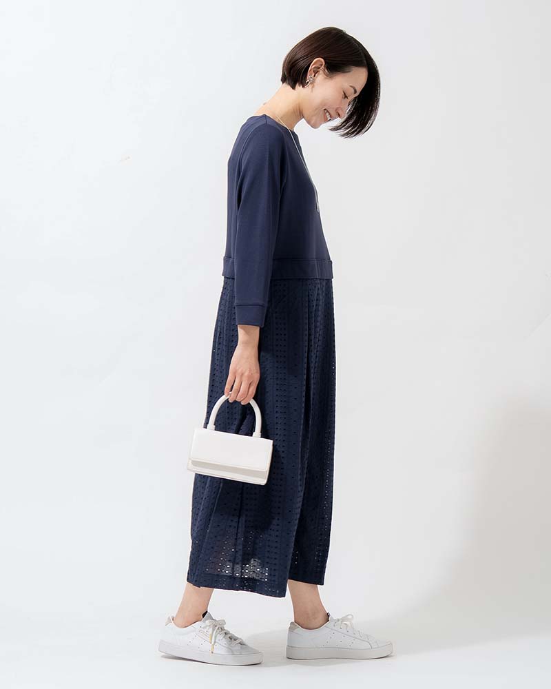 カットワーク刺繍レース切り替えAラインワンピース