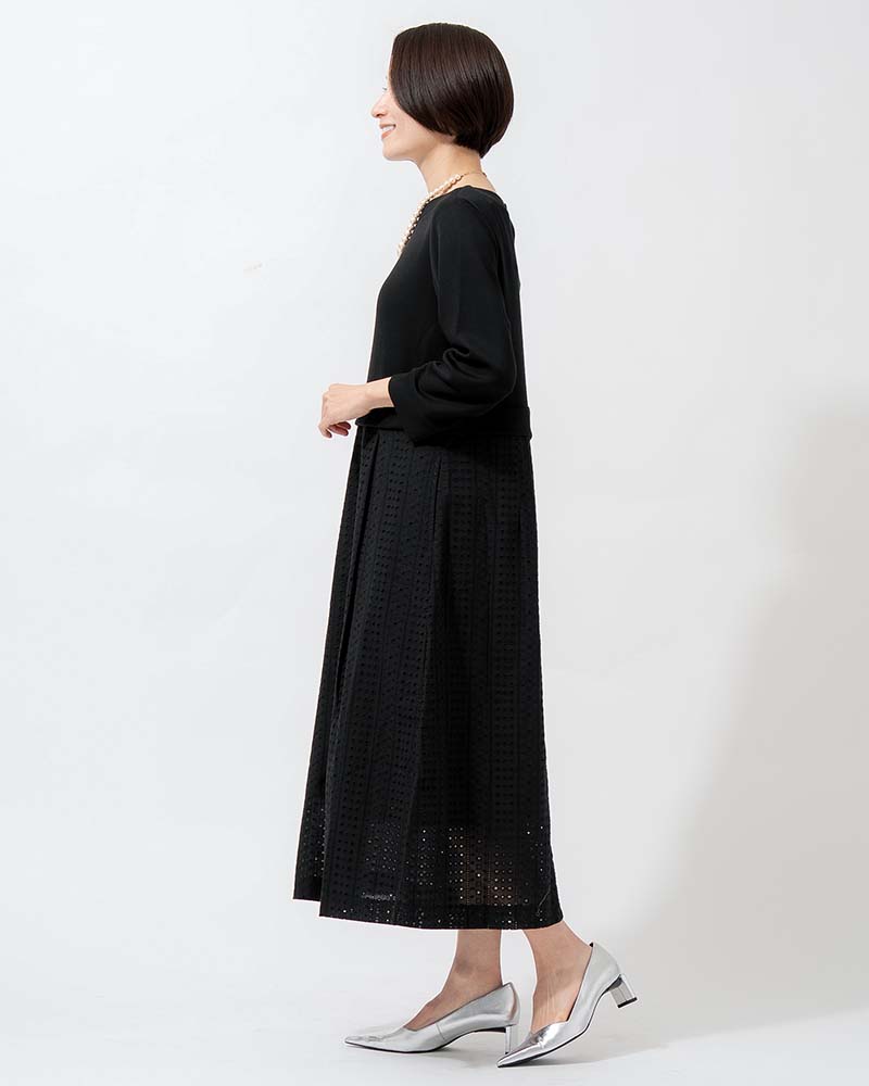 カットワーク刺繍レース切り替えAラインワンピース