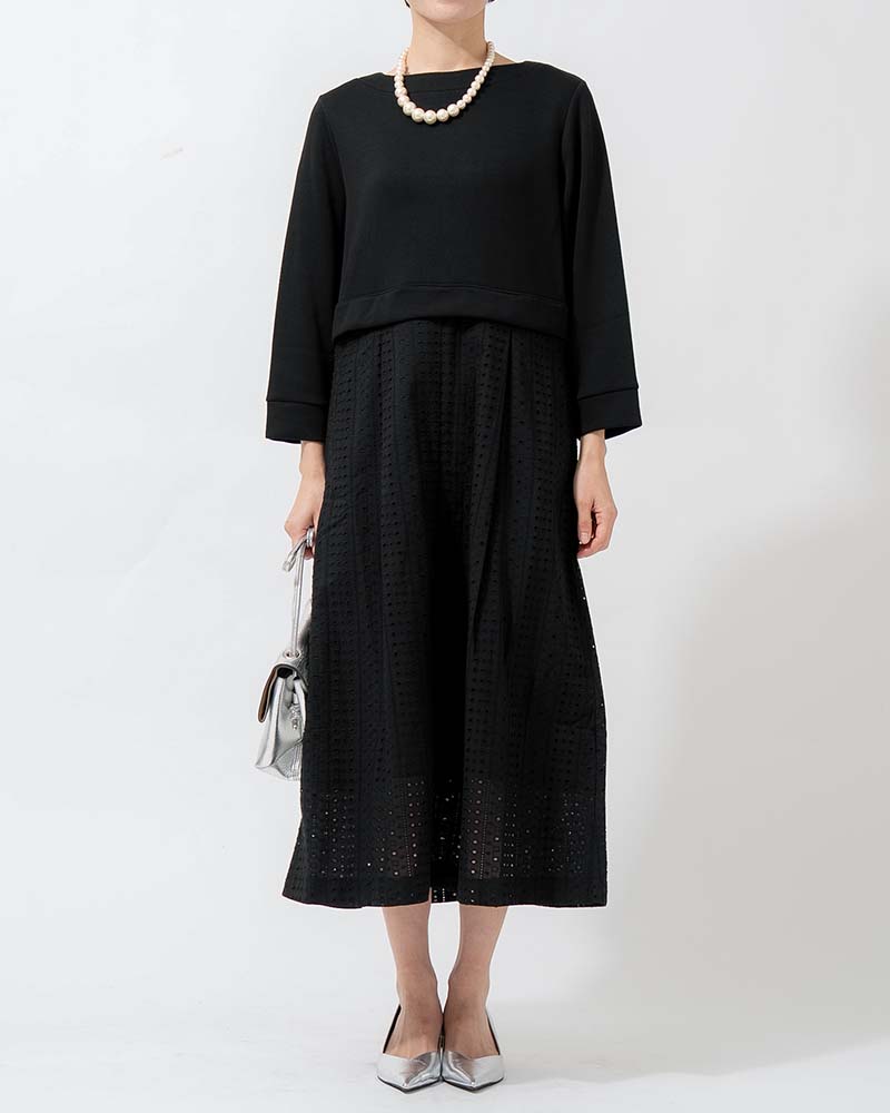 カットワーク刺繍レース切り替えAラインワンピース