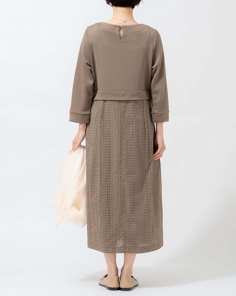 カットワーク刺繍レース切り替えAラインワンピース