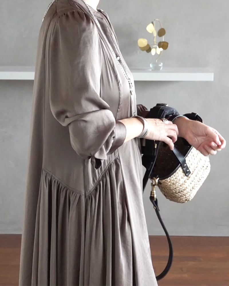 KANAKO CLOSET_ヴィンテージサテンサイドギャザー&フレアワンピース m23881190539_1.jpg?1733019397