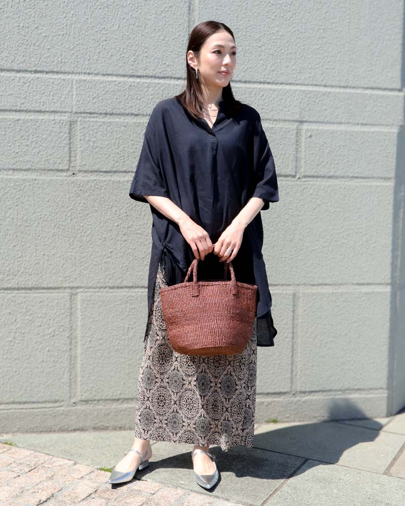 オリエンタル柄プリーツナロースカート