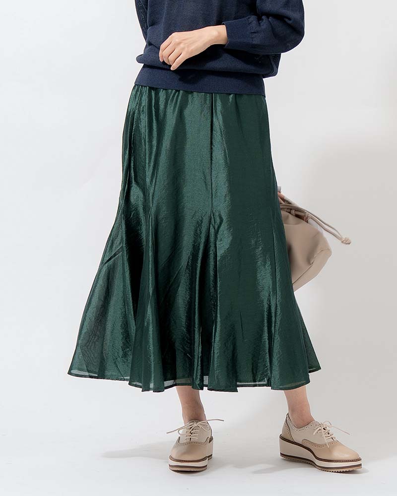 ブライトクロスフレアスカート