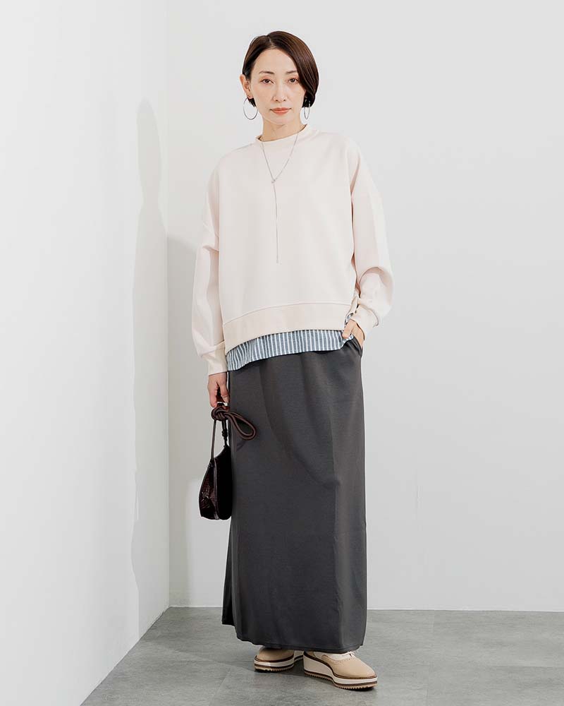 裾レイヤードライクポンチプルオーバー