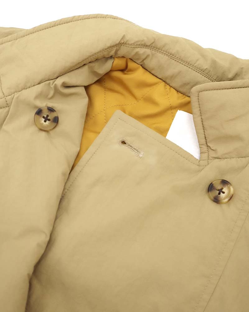 中綿ダブルブレストショートジャケット