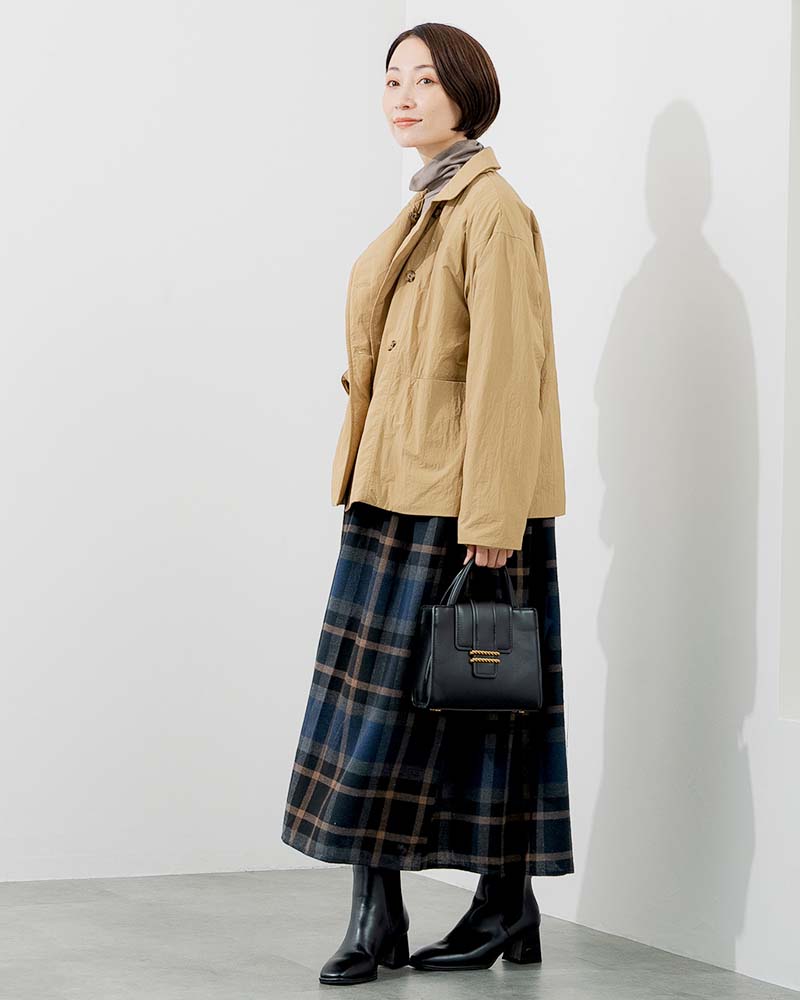 中綿ダブルブレストショートジャケット