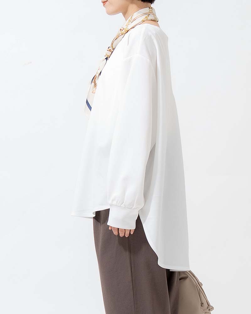 【otostyle】ジョーゼットバックボタンラウンドヘムプルオーバー