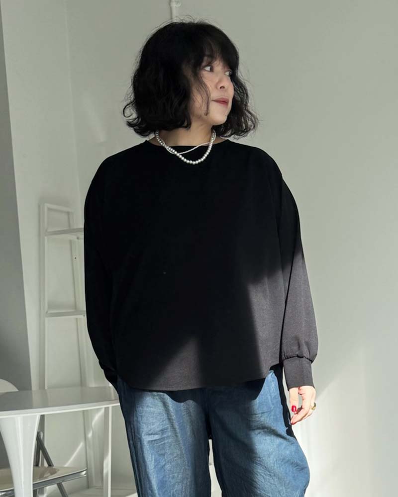 【otostyle】ジョーゼットバックボタンラウンドヘムプルオーバー