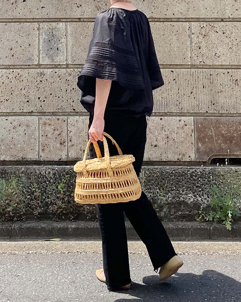 【Canaria Style】《即納》レース＆ピンタックドルマンブラウス（インナー付き）