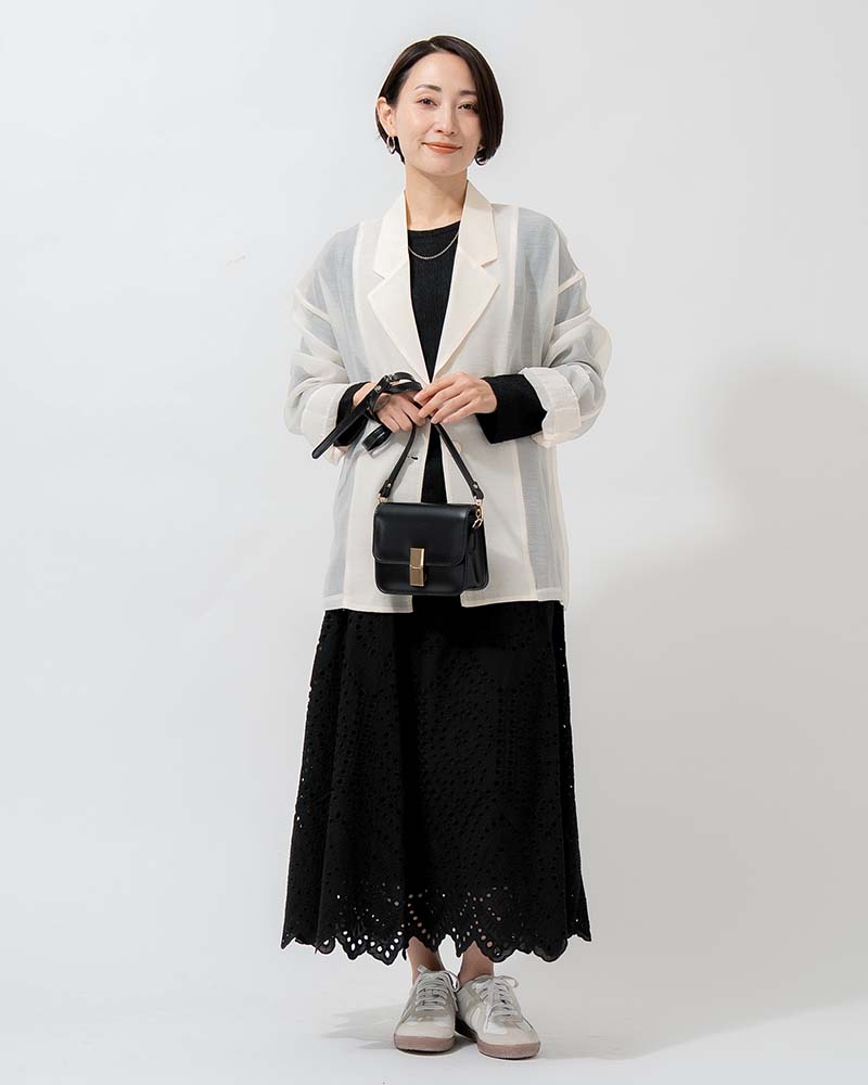 スカラップ刺繍レーススカート