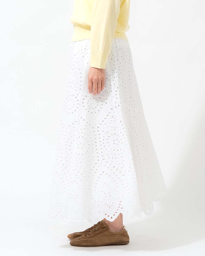 スカラップ刺繍レーススカート