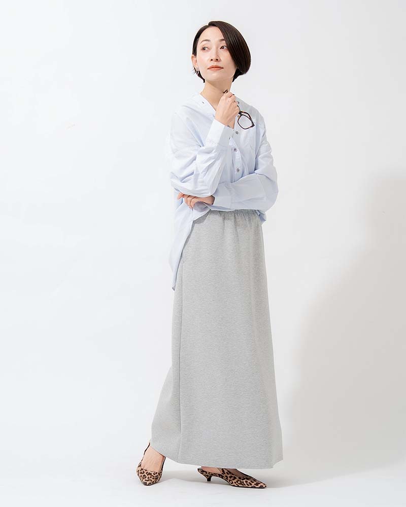 バンドカラーラウンドヘムブロードシャツ